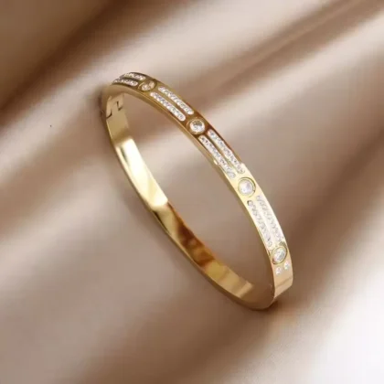 Love Cuff Bangle