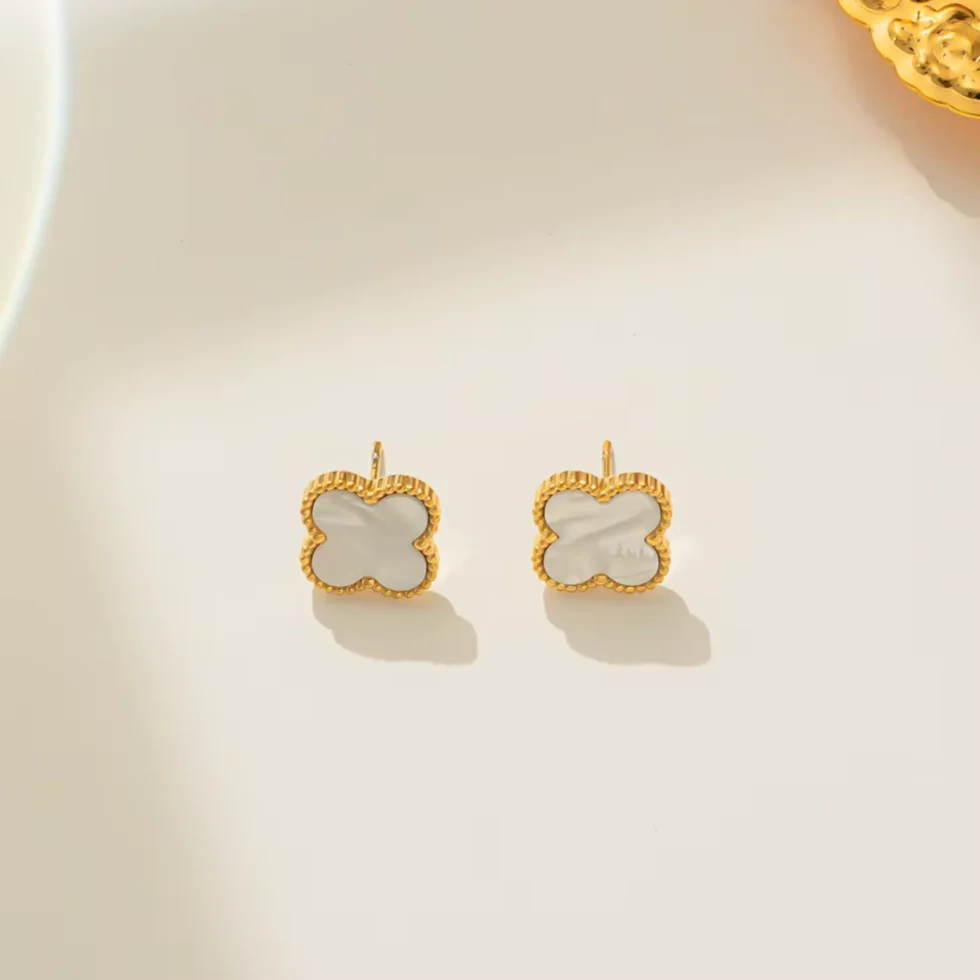 White Clover Studs